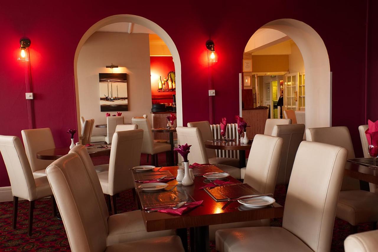 The Devoncourt Resort Ексмут Екстер'єр фото