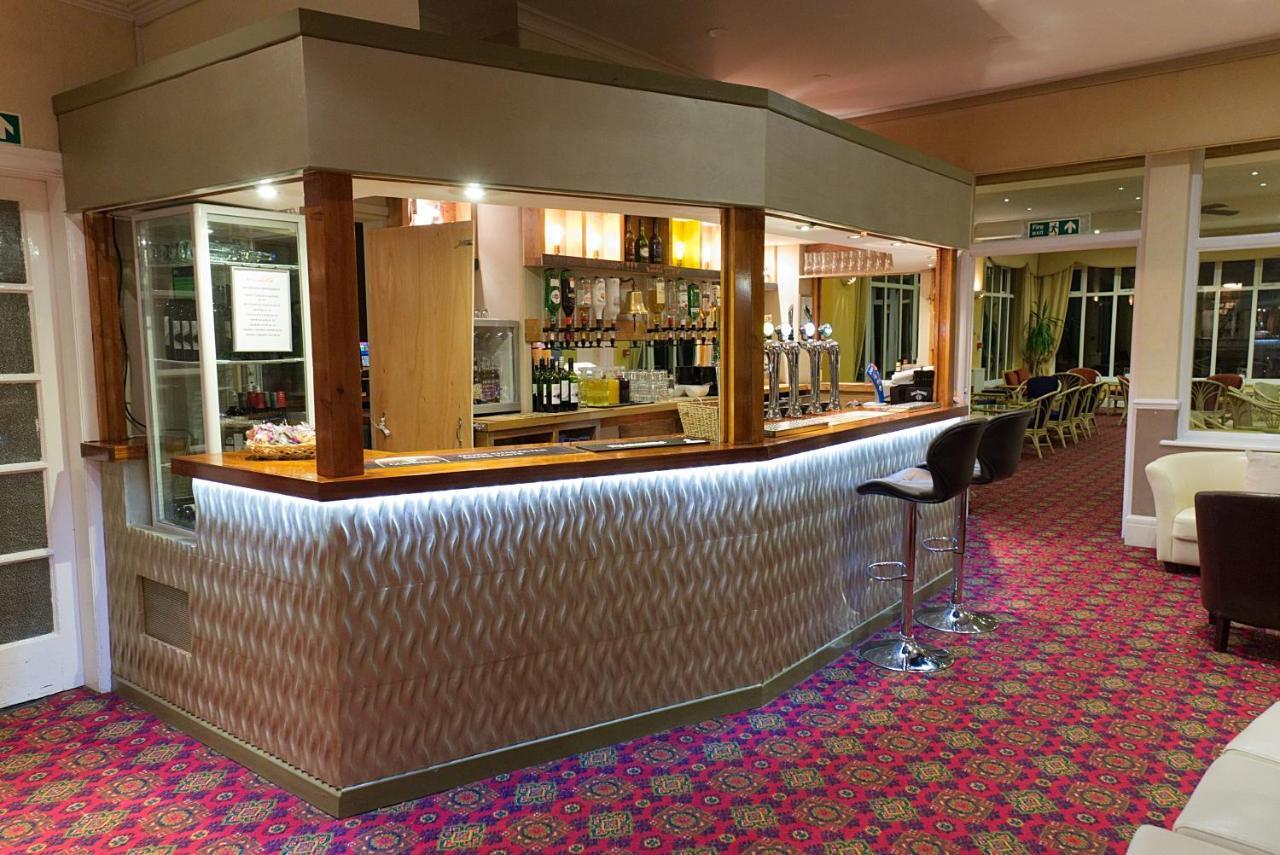 The Devoncourt Resort Ексмут Екстер'єр фото